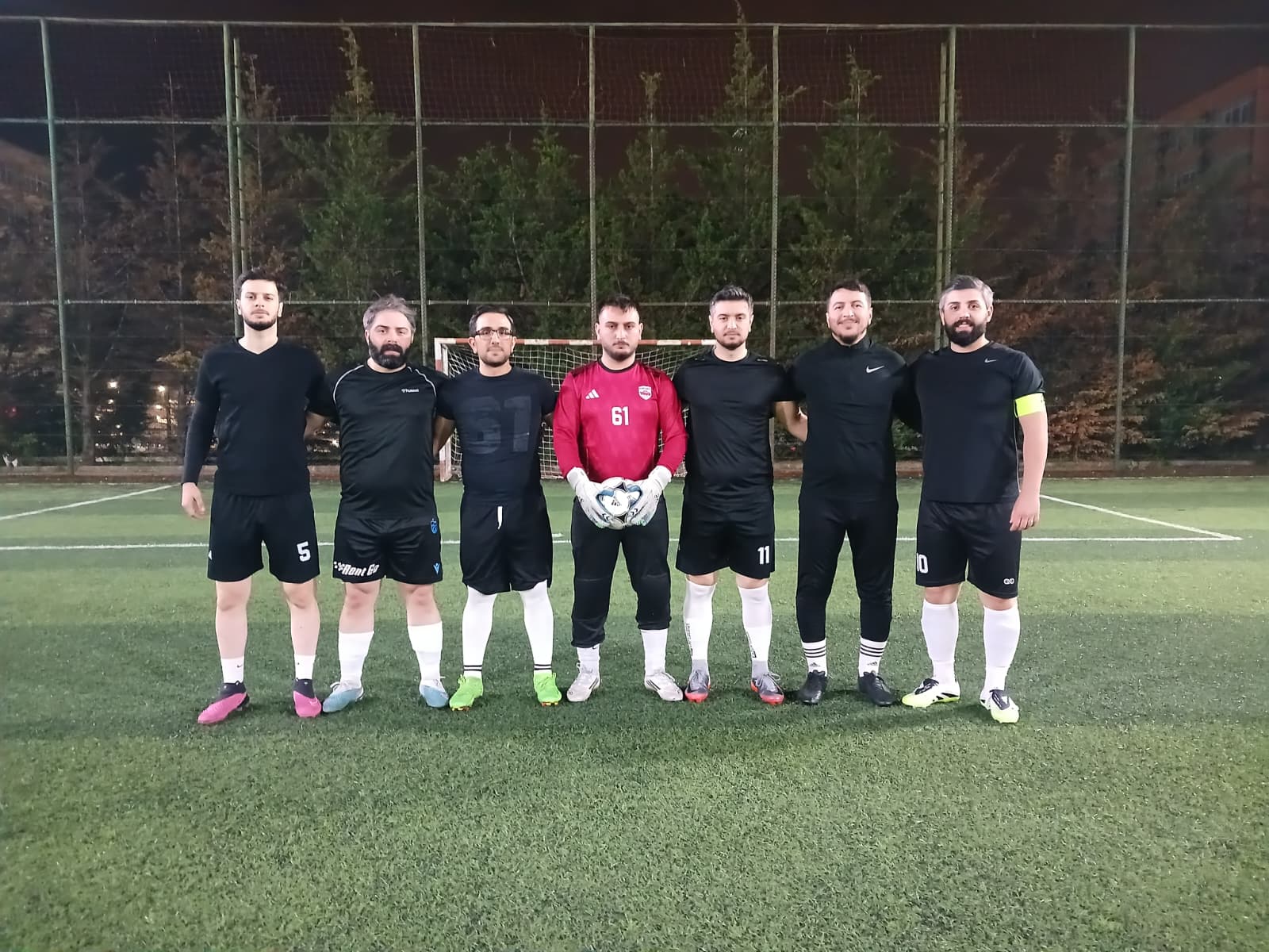 KAMYONET - PA�A JUNIORS